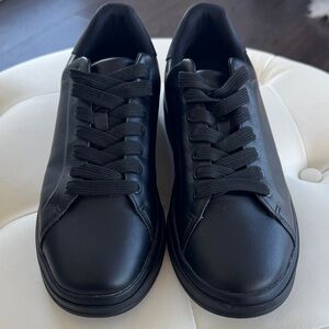 Zara Black Men's Sneakers (Size 10)